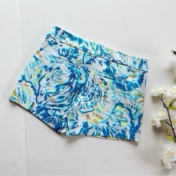 Lilly Pulitzer The Callahan Stretch Shorts Salty Seas - Picture 2 of 4